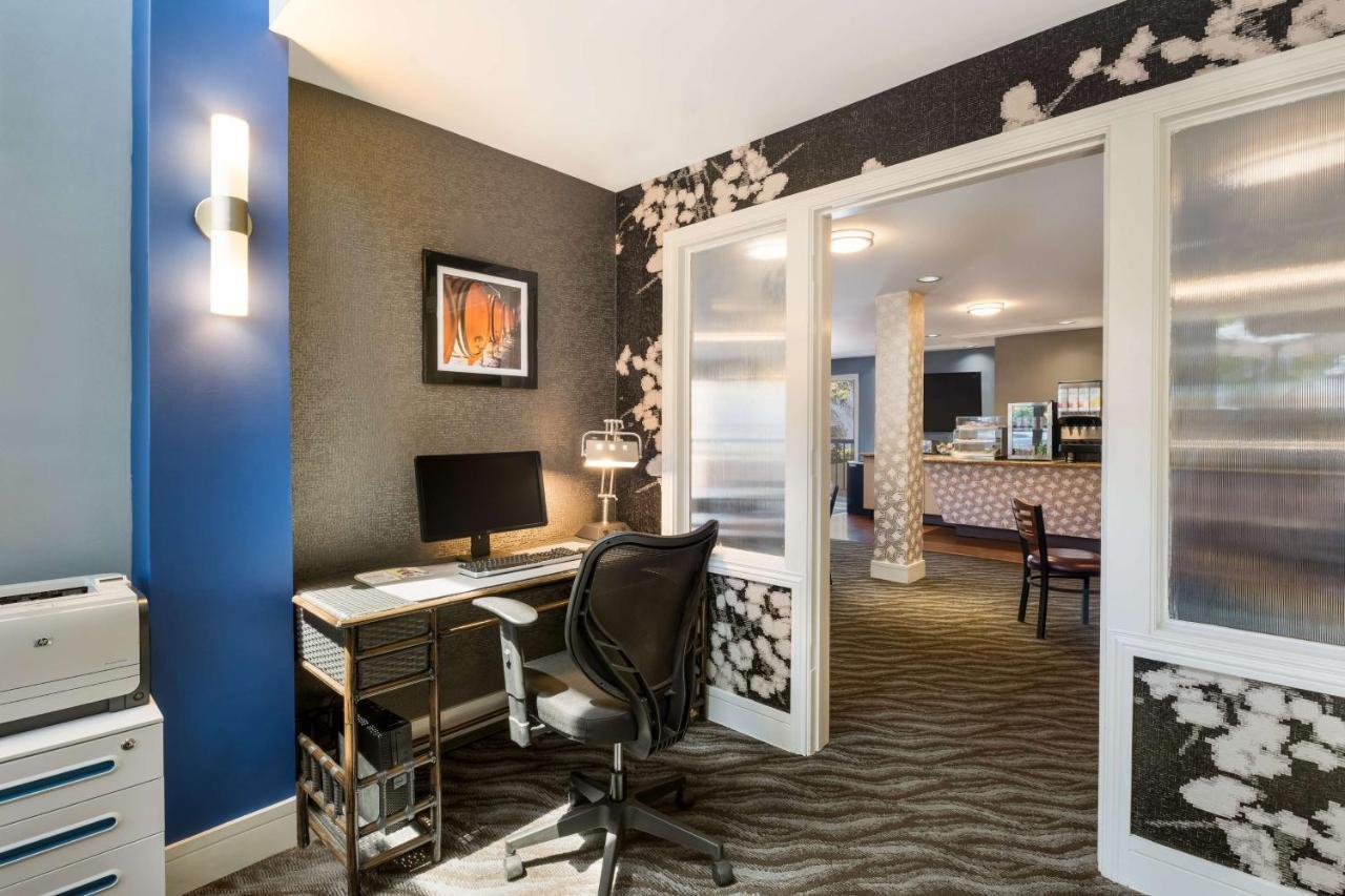 Surestay Plus Hotel By Best Western Mountain View Buitenkant foto